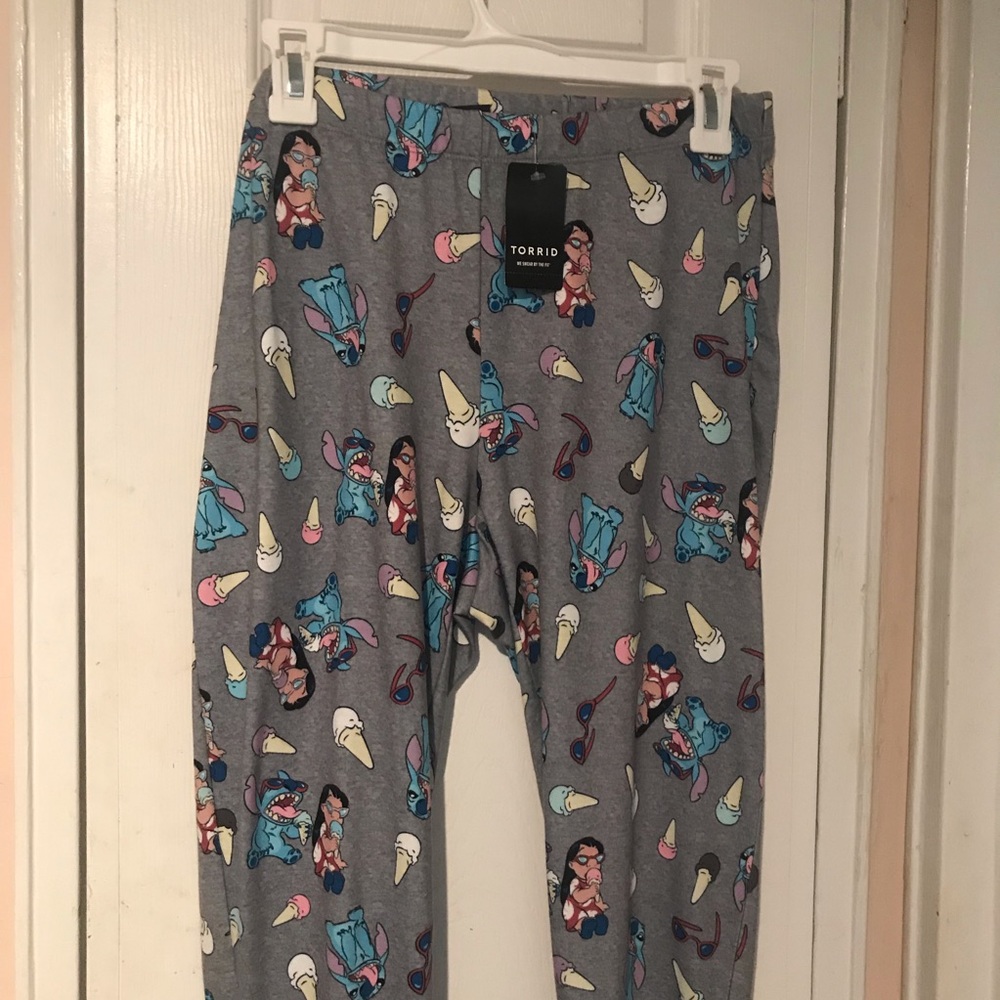 Disney Lilo & Stitch Torrid leggings